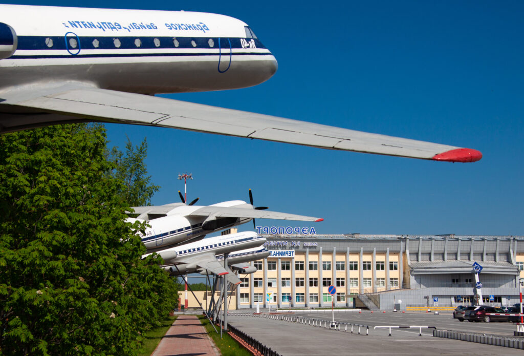 are flights to tenerife affected by the la palma volcano