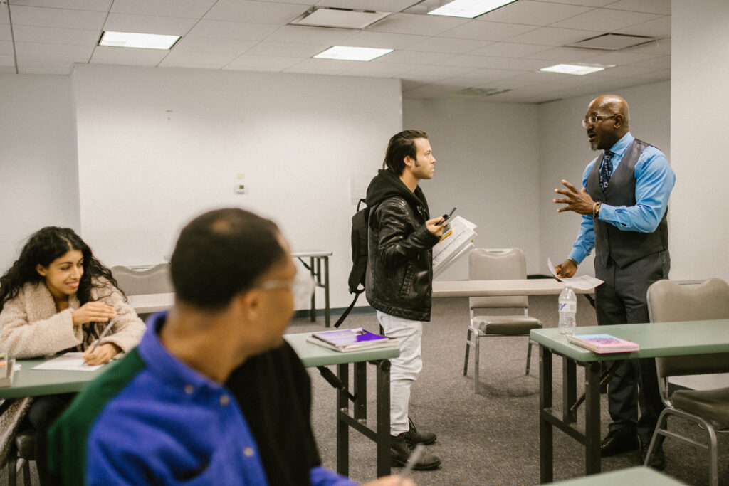 How to pronounce Costa Adeje in Tenerife?