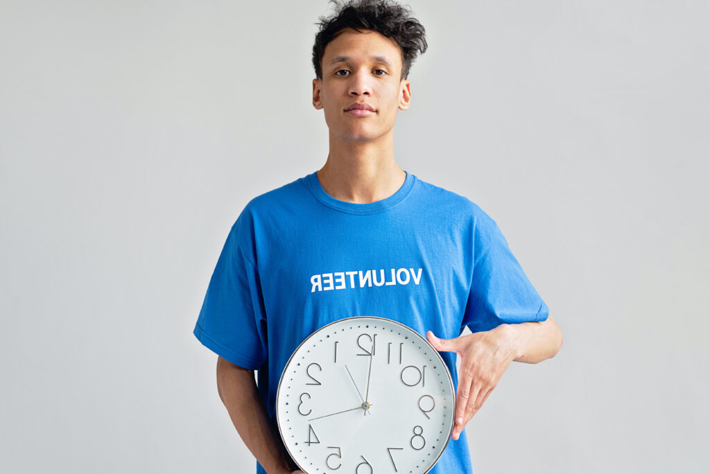 Is Tenerife one hour ahead of the UK?