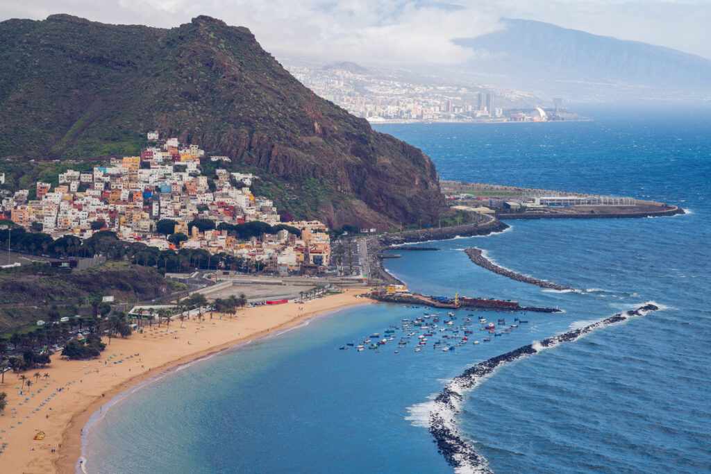 where should i stay in santa cruz de tenerife