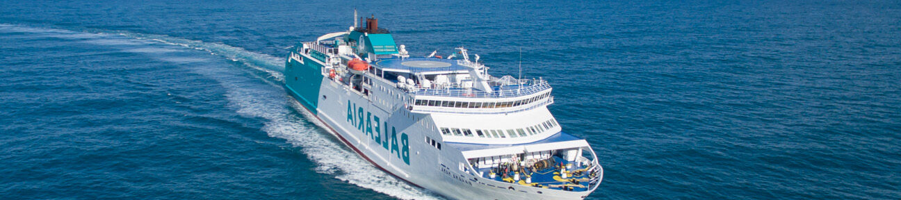 ¿Cuánto se tarda en barco desde Tenerife a la Península?