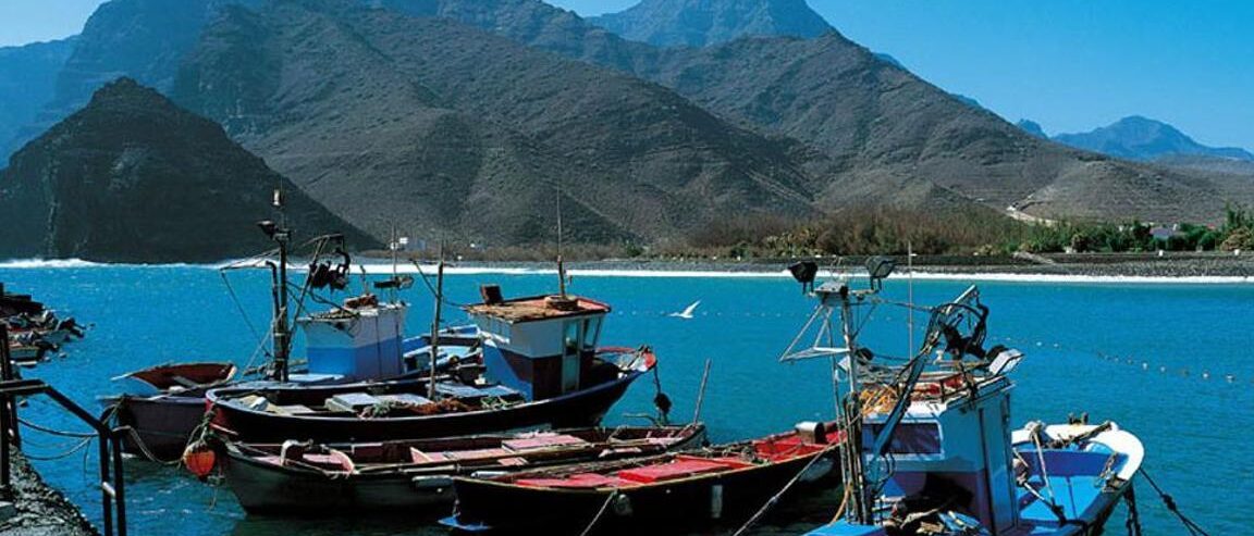 ¿Cuánto se tarda en ir a las Islas Canarias en barco?