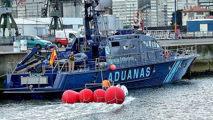 cuanto tarda el proceso de aduanas tenerife
