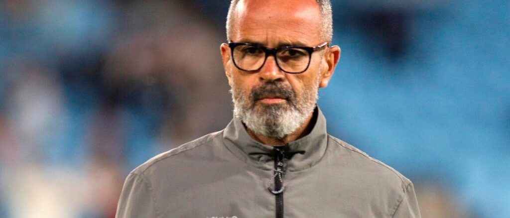 primer entrenador que subio el tenerife a primera