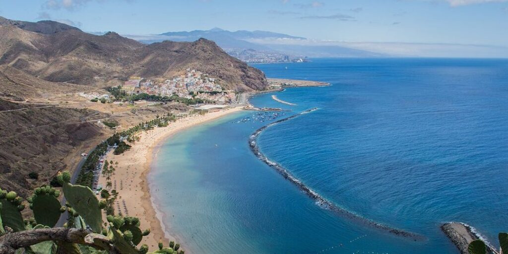 cuanto cuesta un taxi de los cristianos al aeropuerto